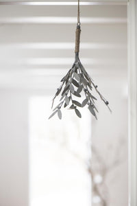 Hanging Mistletoe - Silver